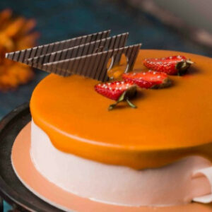 Caramel Crunch Cake